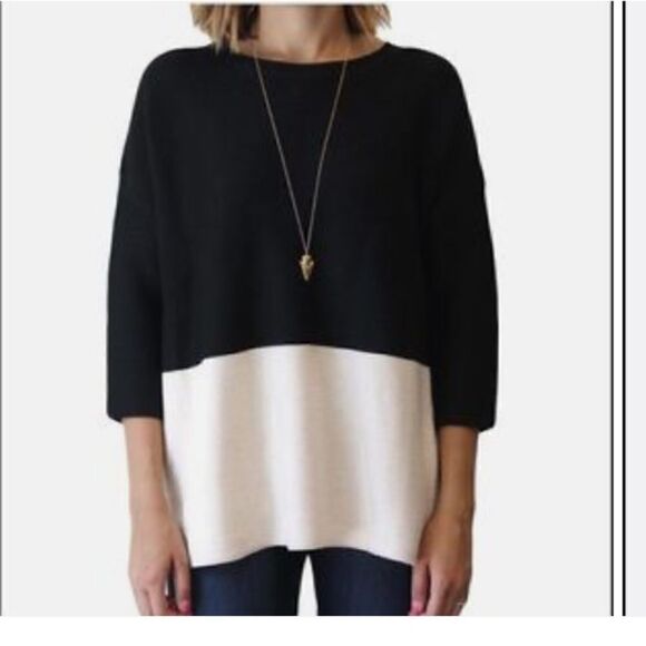 NWT NY&Co black n white knit ponch - Picture 1 of 7